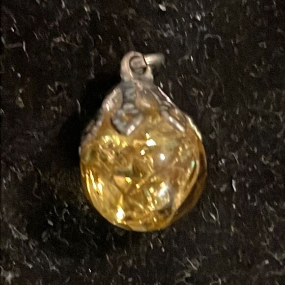 0.5” silver tone faceted round citrine color Baltic Amber charm/pendant #1 - Picture 1 of 9